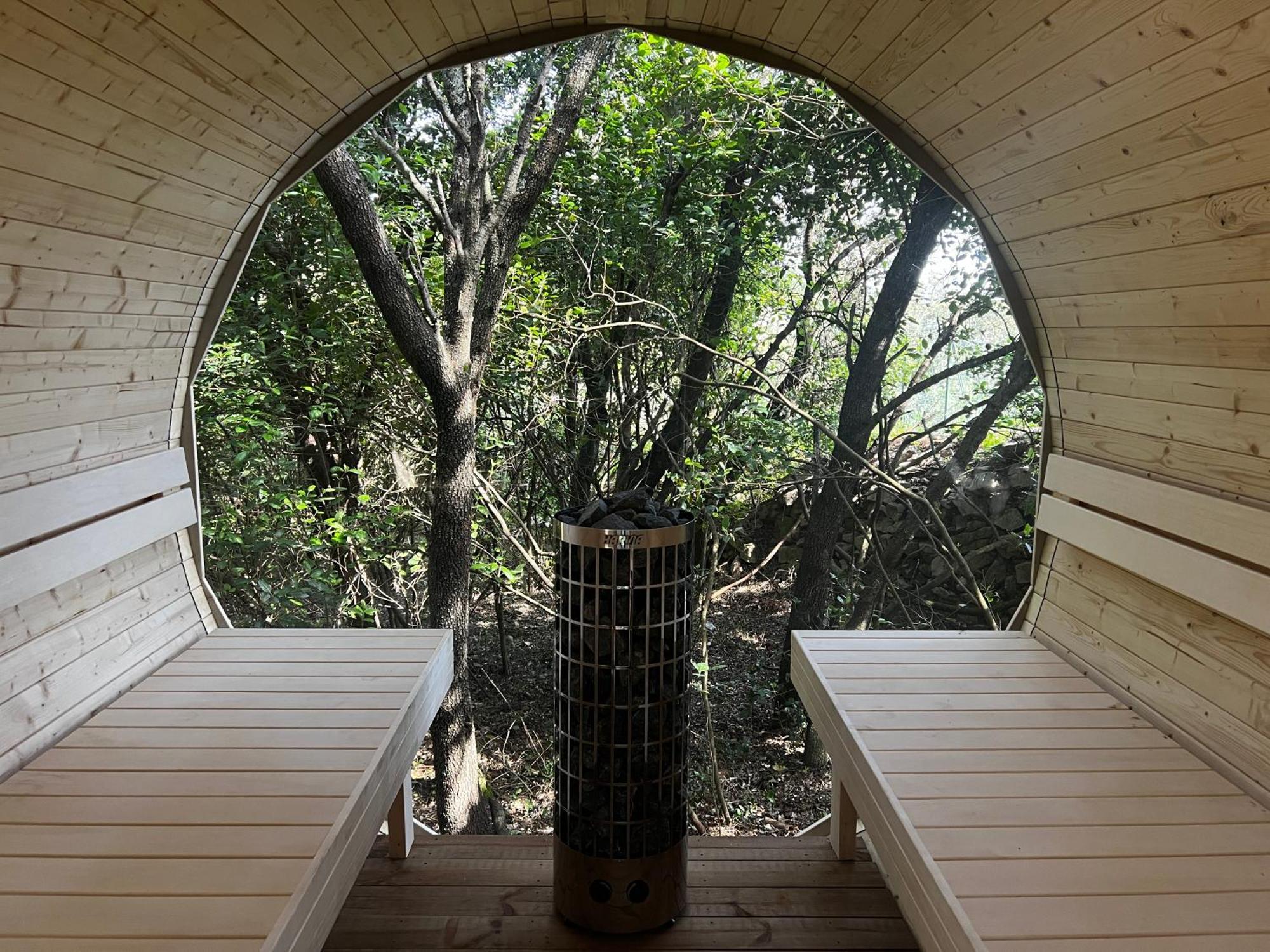La Canopee Private Ecolodges Nîmes Exterior foto